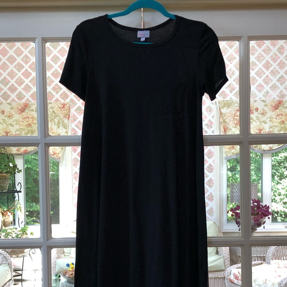 Lularoe black Carly Dress size XS